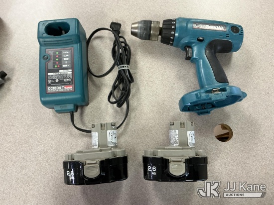 (South Beloit, IL) (1) 18v Makita Cordless Drill, (1) Battery Charger, (2) 18v Batteries (1655127 )
