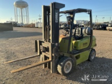 (Waxahachie, TX) 2003 Clark CMP25 (1642659 )