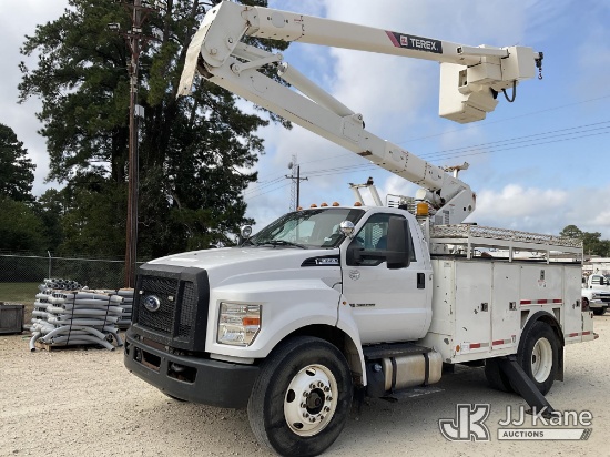 (Livingston, TX) HiRanger HR40-M with 2017 Ford F-650 (1650256 )