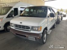 (Jurupa Valley, CA) 2002 Ford Econoline (1648852 )