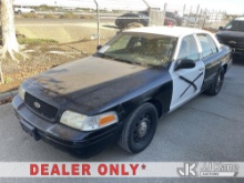 (Dixon, CA) 2011 Ford Crown Victoria (1651629 )