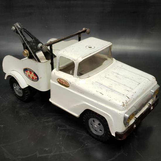 Tonka AA Wrecker Toy Truck Pressed Steel Toy