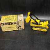 Tonka No 352 Loader in Box
