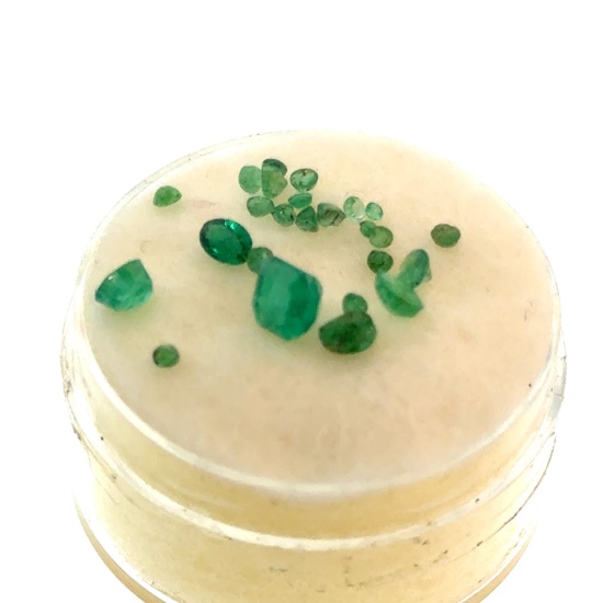 Mixed Round Emerald Selection 1.35ct