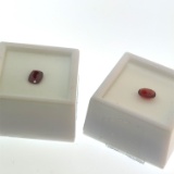 2 x Oval Cut Red Labradorite Gemstones 8x6mm 1.1ct
