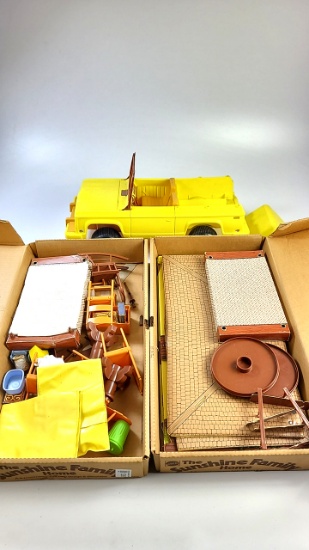 Sunshine Family Home Set plus Car