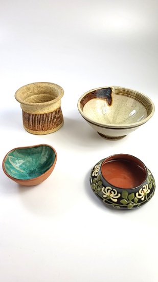 Selection of Vintage Art Pottery, some signed