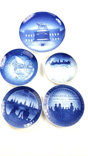 5 X Collectors Blue Pllates Royal Copenhagen Bing & Grondhal US Centennial Christmas