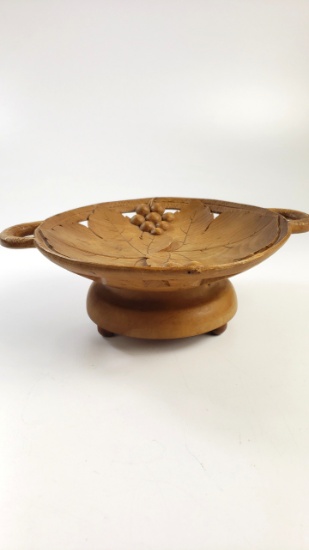 Vintage Hand-carved Wooden Musical/Music Box Fruit Bowl - Der Senne hast Gluckliche Lebe
