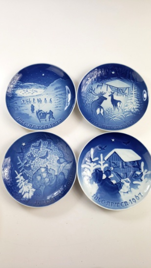 4 x Bing and Grondhal Christmas Collectors Plates 1981 1967 1980 1972