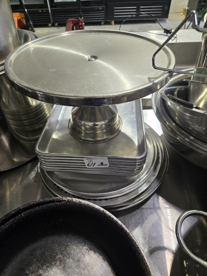 Lot of Trays