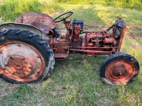 Ford 2N Tractor (Non running)