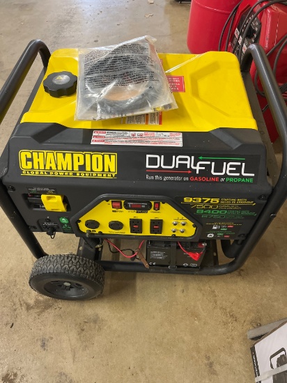 Champion Duel Fuel 7500 Watt Generator