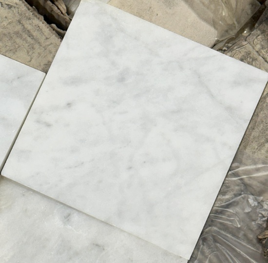 1 Crate 467sf 6"x6" Carrara White Polished
