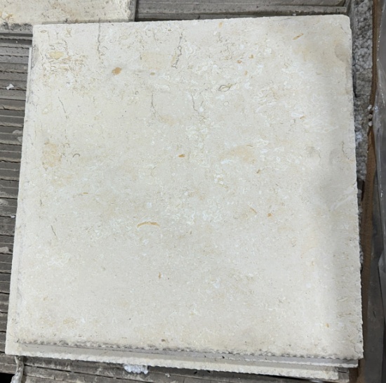 1 Crate 284sf 16"x16" Gold Creme
