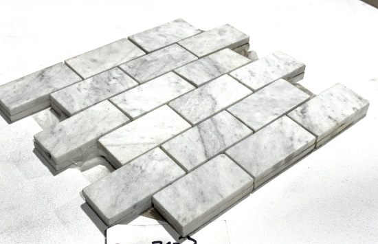 1 Crate 220sf 1"x3" Mosaic White