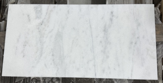 1 Crate 160sf 24"x12" White Carrara Honed