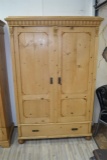 Double Door Knotty Pine Cupboard w/ Single Drawer