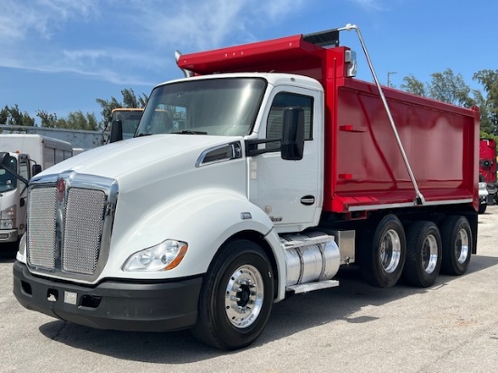 2018 KENWORTH T680 TRI AXLE DUMP TRUCK WITH STEEL NEW AND UNUSED BODY