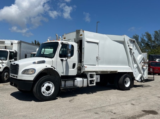 2015 FREIGHTLINER M2106 GARBAGE PACKER TRUCK CUMMINS TURBO DIESEL ONLY 105K MILES