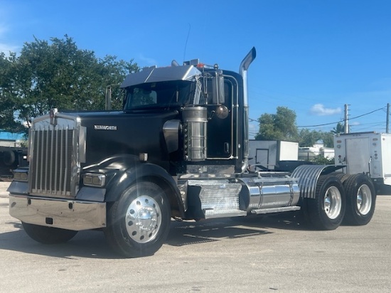 2005 KENWORTH W900 DAYCAB TRUCK CAT CATERPILLAR C15 475HP TURBO DIESEL ENGINE 18 SPEED WET KIT