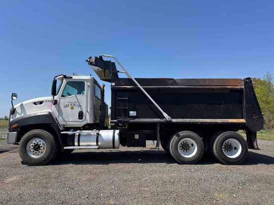 2016 CATERPILLAR CT660 SBA 6X4 DUMP TRUCK