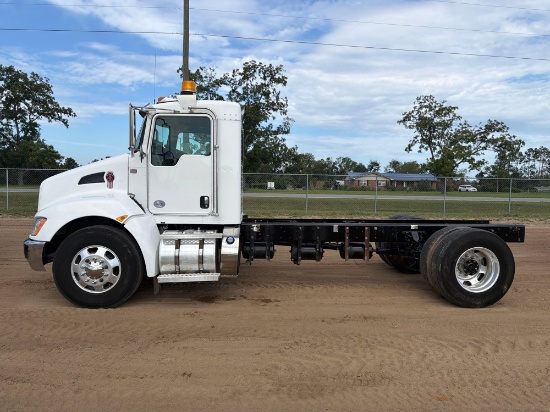 2018 KENWORTH T370 CHASSIS TRUCK