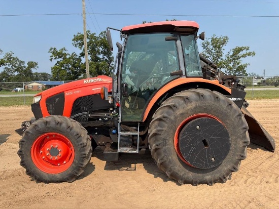 Kubota M5-091 Tractor