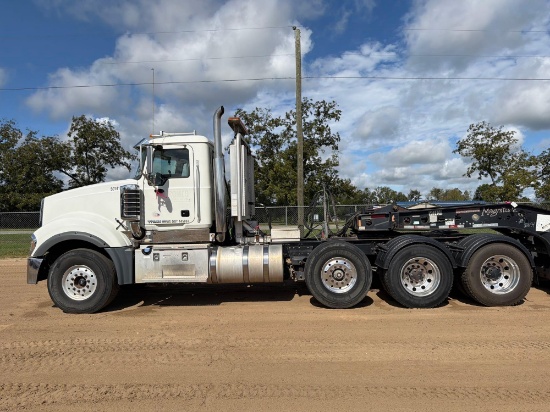 2013 MACK TITAN TD713 DAY CAB ROAD TRACTOR