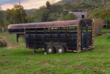1990s 16 FT Delta Cattle Trailer