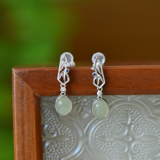 A Pair of Exquisite Sterling Silver Inlaid White Jade Earrings