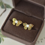 A Pair of Exquisite Sterling Silver-Gold Plated Inlaid Pearl Earrings