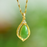 An Exquisite Sterling Silver-Gold Plated Inlaid Jasper Pendant