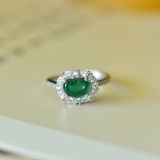 An Exquisite Sterling Silver Inlaid Jadeite Ring