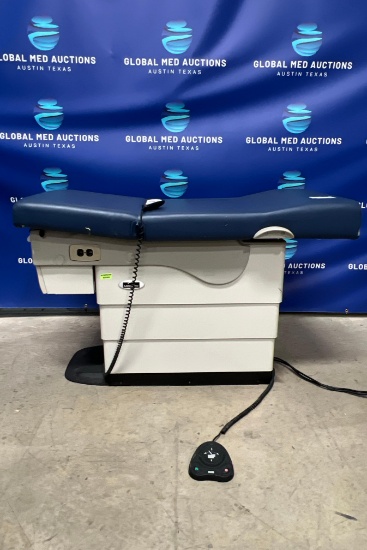 Midmark 623-008 Examination Table