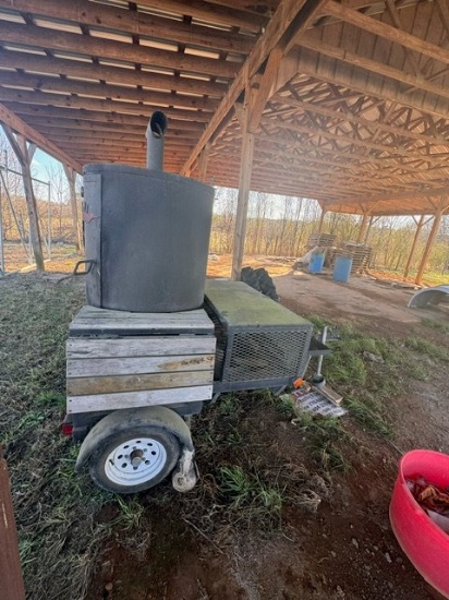 TOWABLE SMOKER GRILL,