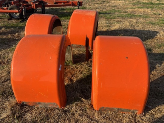 (6) HEAVY TRUCK FENDERS