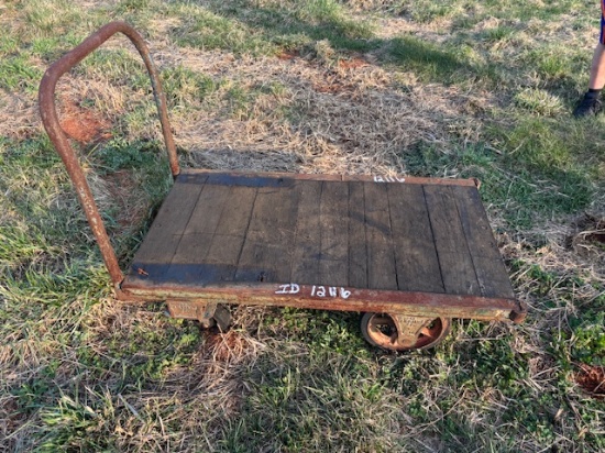 ROLLING CART
