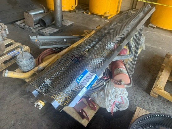 PALLET OF MISC PARTS:
