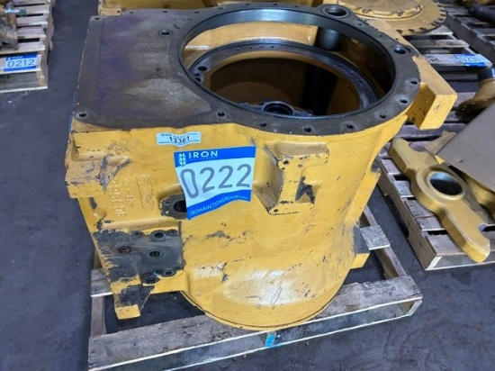 CATERPILLAR TRANSMISSION CASE