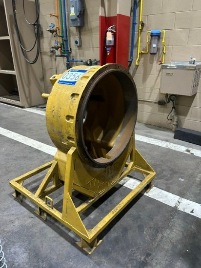 CATERPILLAR TORQUE CONVERTER HOUSING