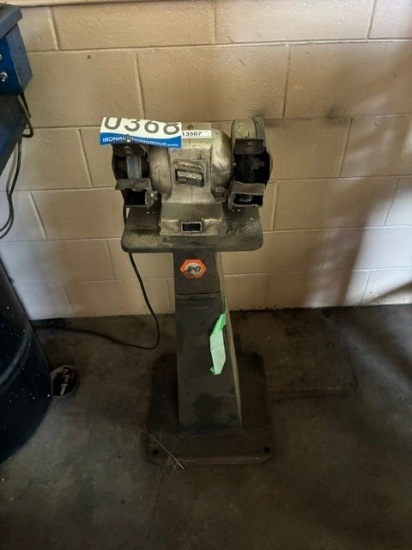BLACK & DECKER 4310 BENCH GRINDER