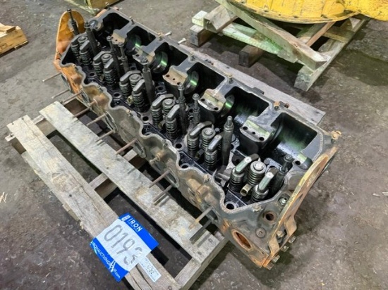 CYLINDER HEAD CORE ASSEMBLY