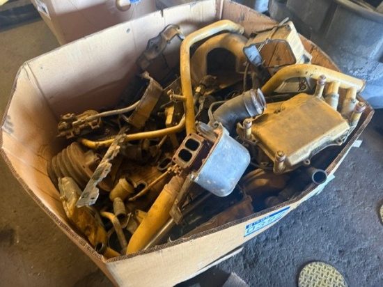 PALLET OF MISC CAT PARTS
