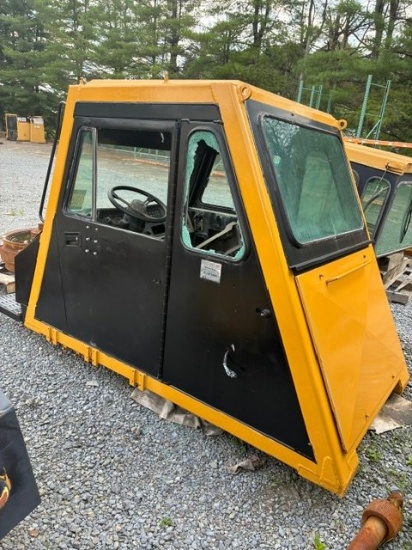 Caterpillar Cab Arrangement Group/Assembly