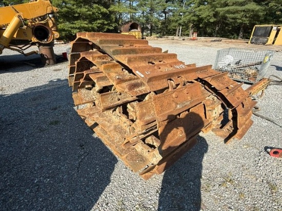CATERPILLAR SET OF TRACK GROUPS