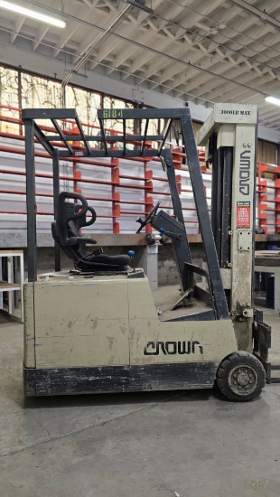 Crown Electric Forklift