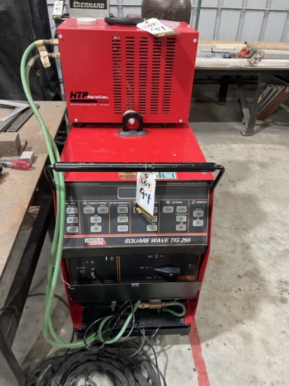 Lincoln Square Wave TIG 225 with Cooler