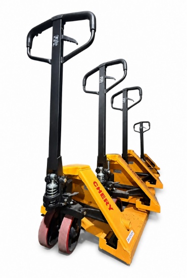 Unused Manual Jack Chery