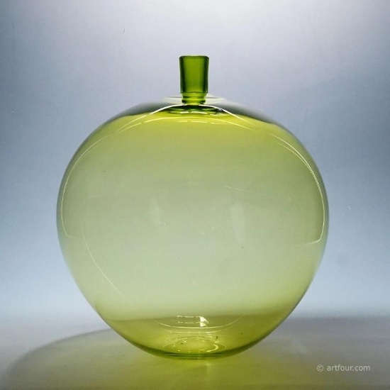 Vase Apple Designed by Ingeborg Lundin for Orrefors Sweden, 1955